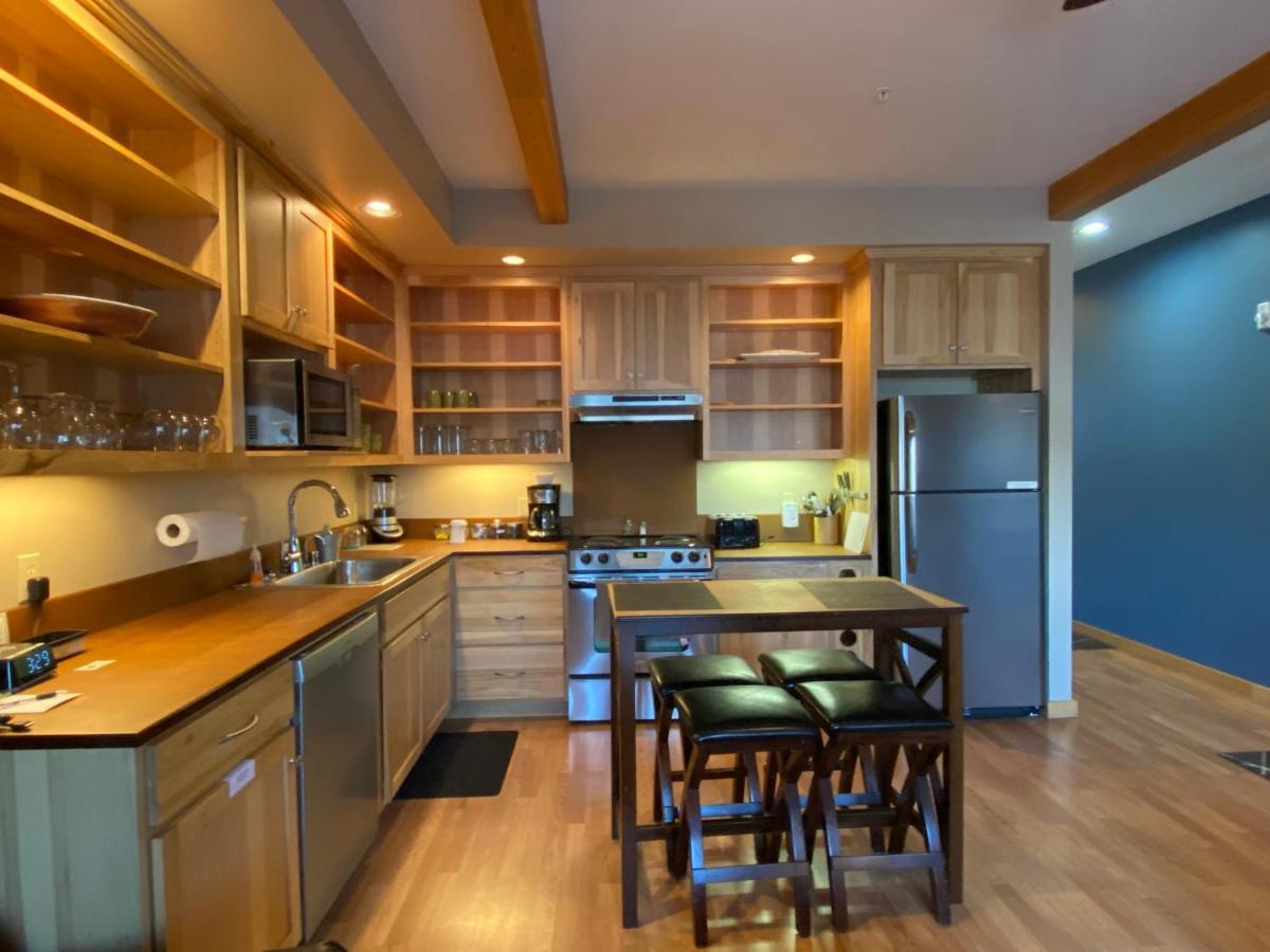Twisp River Suites Extérieur photo