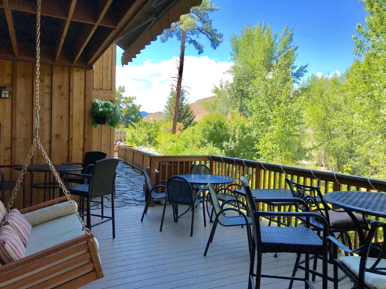 Twisp River Suites Extérieur photo