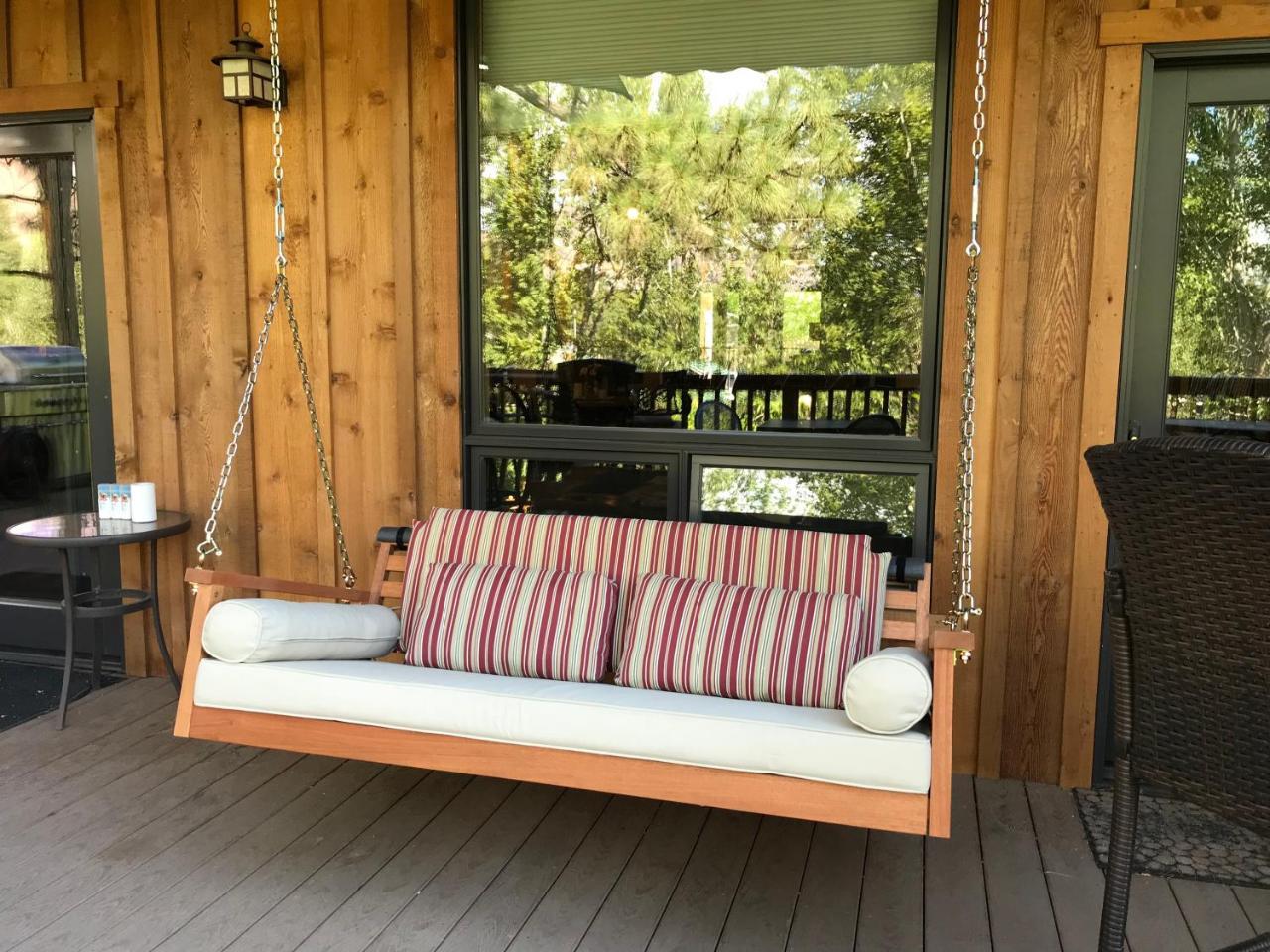Twisp River Suites Extérieur photo